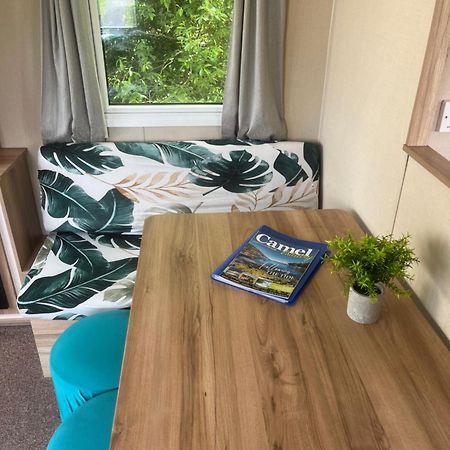 Newquay Bay Resort Oakley 6 Birth Caravan Εξωτερικό φωτογραφία